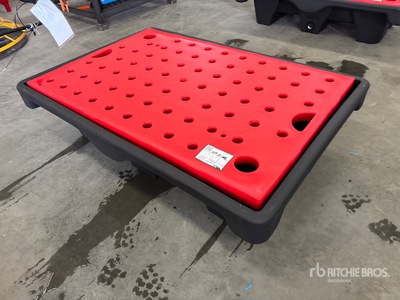 2026 AM Tank 32 gal Spill Containment Pad (Unused)