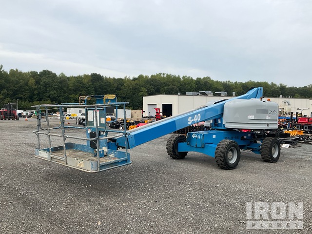 2018 Genie S40 4WD Diesel Telescopic Boom Lift | Ritchie Bros. Auctioneers