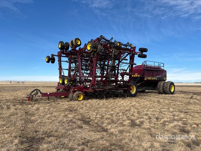 2016 Seed Hawk 83 ft Air Drill