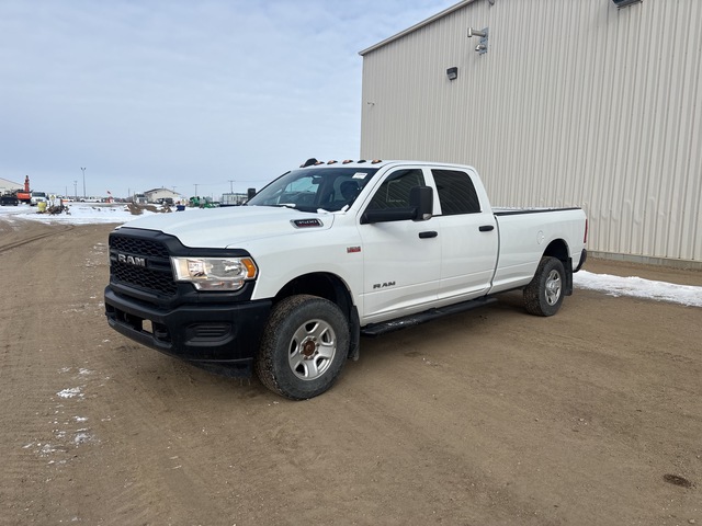 2019 Ram 3500 4x4 Crew Cab Pickup