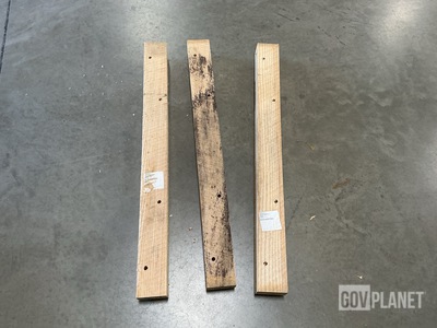 (114) Spectron SPD70150-002-4 Wood Rail-Type Skids