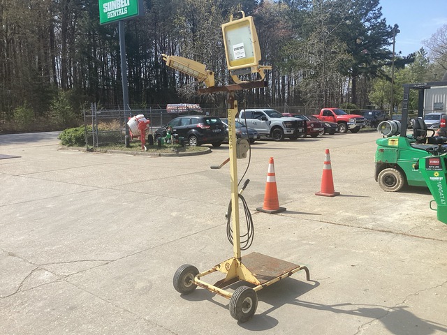 2019 CEP 7322 Light Tower