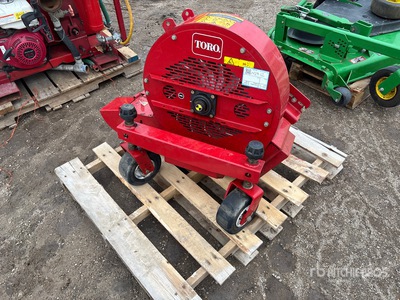 2011 Toro 30855 Debris Blower