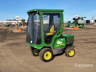 2014 John Deere 1435 Series II 4x4 Ride-On Lawn Mower