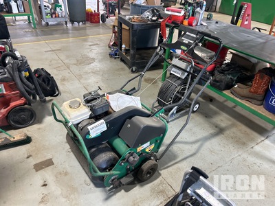 2015 Ryan Lawnaire V Aerator (Inoperable)