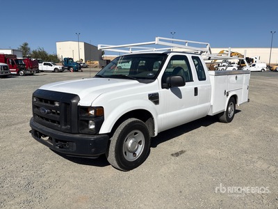 2008 Ford F-250 XL 4x2 Extended Cab CNG Utility Truck
