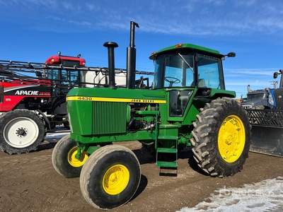 John Deere 4430 Tracteur agricole 2 roues motrices