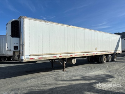 2012 Vanguard 53 ft x 102 in Tri/A Refrigerated Trailer