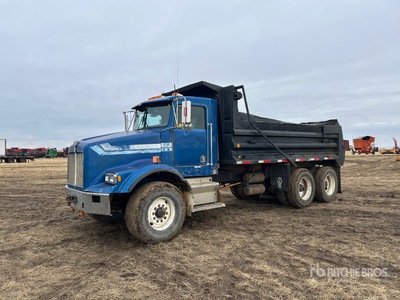 1990 Kenworth T450 T/A Dump Truck