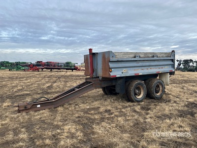 1973 Renn 14 ft T/A Pup End Dump Trailer
