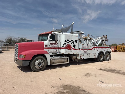 1993 Freightliner FLD 120 6x4 Sleeper Tow Truck
