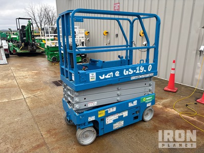 2014 Genie GS-1930 Electric Scissor Lift