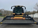 General Appearance with Exterior Lights