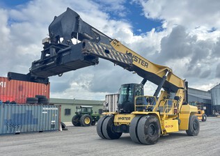 Equipos de manejo de contenedores