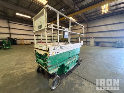 2015 JLG 2646ES Scissor Lift
