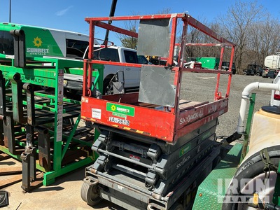 2015 Skyjack SJIII 4632 Electric منصة رفع متحركة