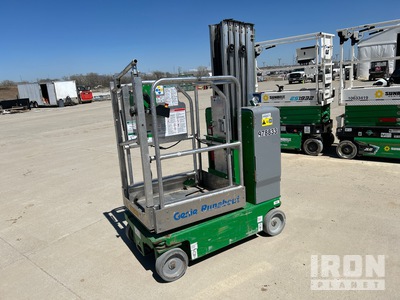 2017 Genie GR20 Vertical Mast Lift