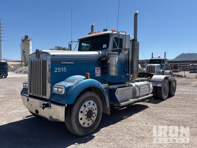 2007 Kenworth W900B 6x4 Day Cab Truck Tractor