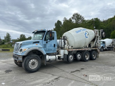 2007 International 7700 12x4 Mixer Truck