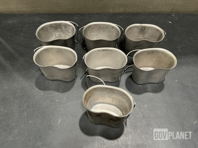 (115) Water Canteen Cups