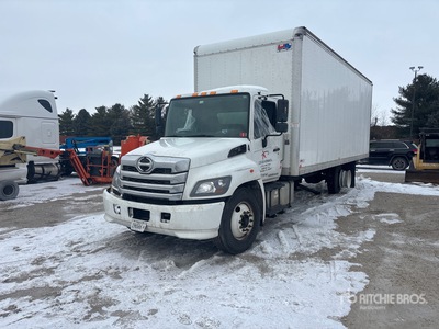 2022 Hino L6 4x2 Van Truck