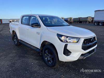 2025 Toyota Hilux 4x4 Dual Cab Pickup (Unused)