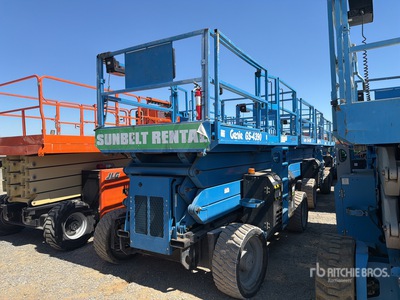 2014 Genie GS4390 4x4 Dual Fuel Hebebühne