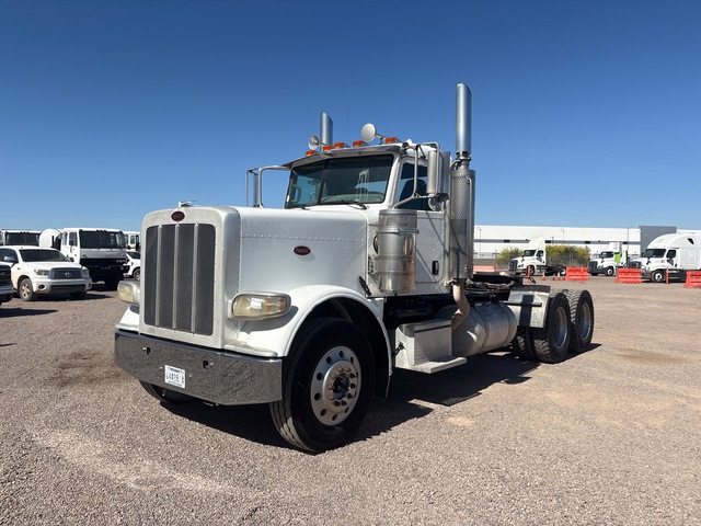 2008 Peterbilt 388 6x4 T/A Day Cab Truck Tractor