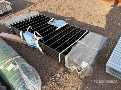 7.9 Ft x 3.3 Ft Black Galvanized Steel Fencing Ogrodzenie terenu