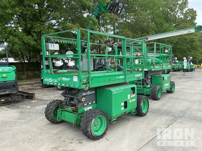 2017 Skyjack SJ6826 RT 4x4 Ride-On