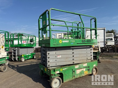 2017 Genie GS-4047 Electric Piattaforma aerea verticale