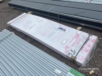 Quantity of (20) 27 in x 8 ft Multi-Wall Polycarbonate Panels Materiale edile (Unused)