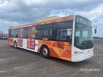 2003 Volvo B12BLE 4x2 73-Seat Autobus