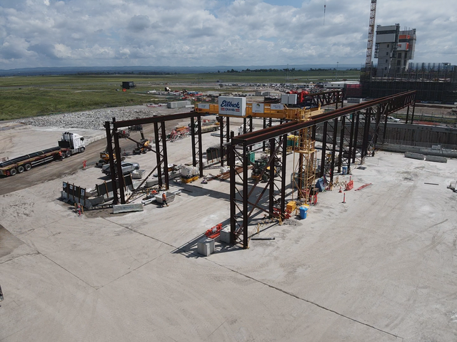 Eilbeck 50 t Overhead Bridge Crane w/ Steel Structure