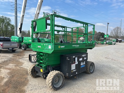 2016 Genie GS-3369RT Dual Fuel Piattaforma aerea verticale