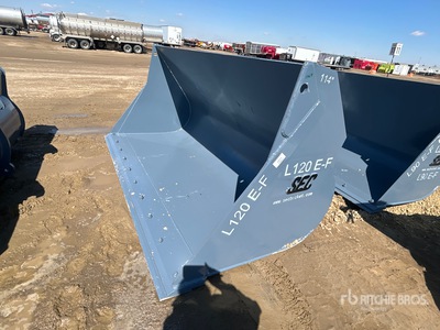 2025 SEC 114 in دلو  جرافة - Fits L120