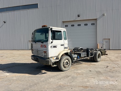 Renault Midliner 150 4x2 Chassis Cabine Cab and Chassis (Inoperable)