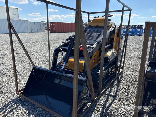2026 CFG KKTA27 Mini Compact Track Loader (Unused)