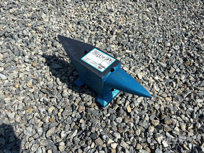 2026 AGT STEEL44LB 44 lb Cast Steel Anvil Varios, herramientas manuales (Unused)