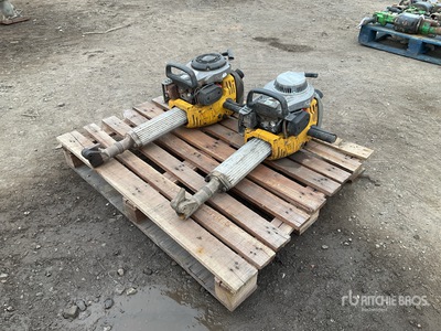 Quantity of (2) Wacker Neuson 2stroke breaker أدوات يدوية متنوعة