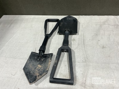 (64) Entrenching Tools