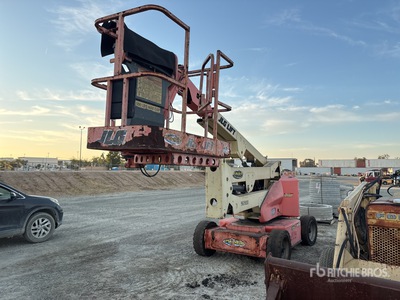 2002 JLG E450AJ 2WD Electric Knikarmhoogwerker (Inoperable)