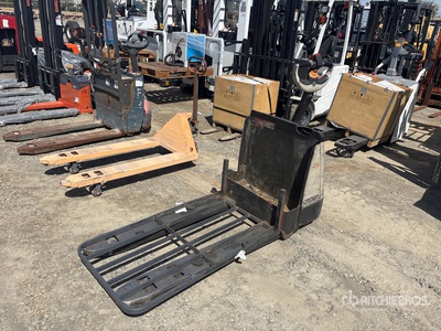 Crown WP2340-45 Gato de bandeja