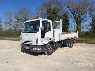 2005 Iveco Eurocargo 90E18 4x2 Camion benne S/A Dump Truck