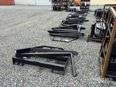 Quantity of (12) 2026 Mower King SA 48 in Kompaktladergabeln (Unused)