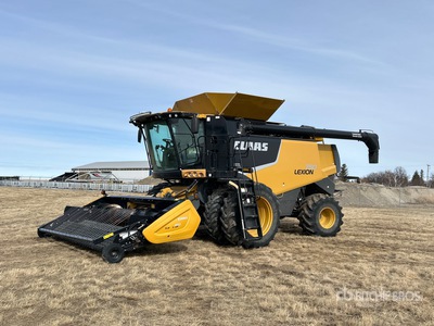 2012 Claas 750 Combine Harvester