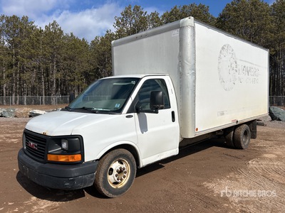 2015 GMC Savana G3500 4x2 Furgonetka