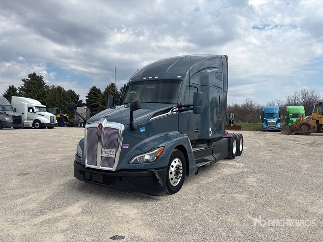 2023 Kenworth T680 6x4 T/A Sleeper Truck Tractor