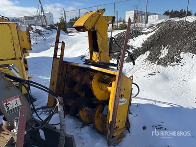 4 ft 0 in Hydraulic Trackless Souffleuse à neige