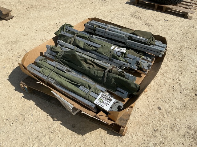 (8) Folding Cots (8) Folding Cots